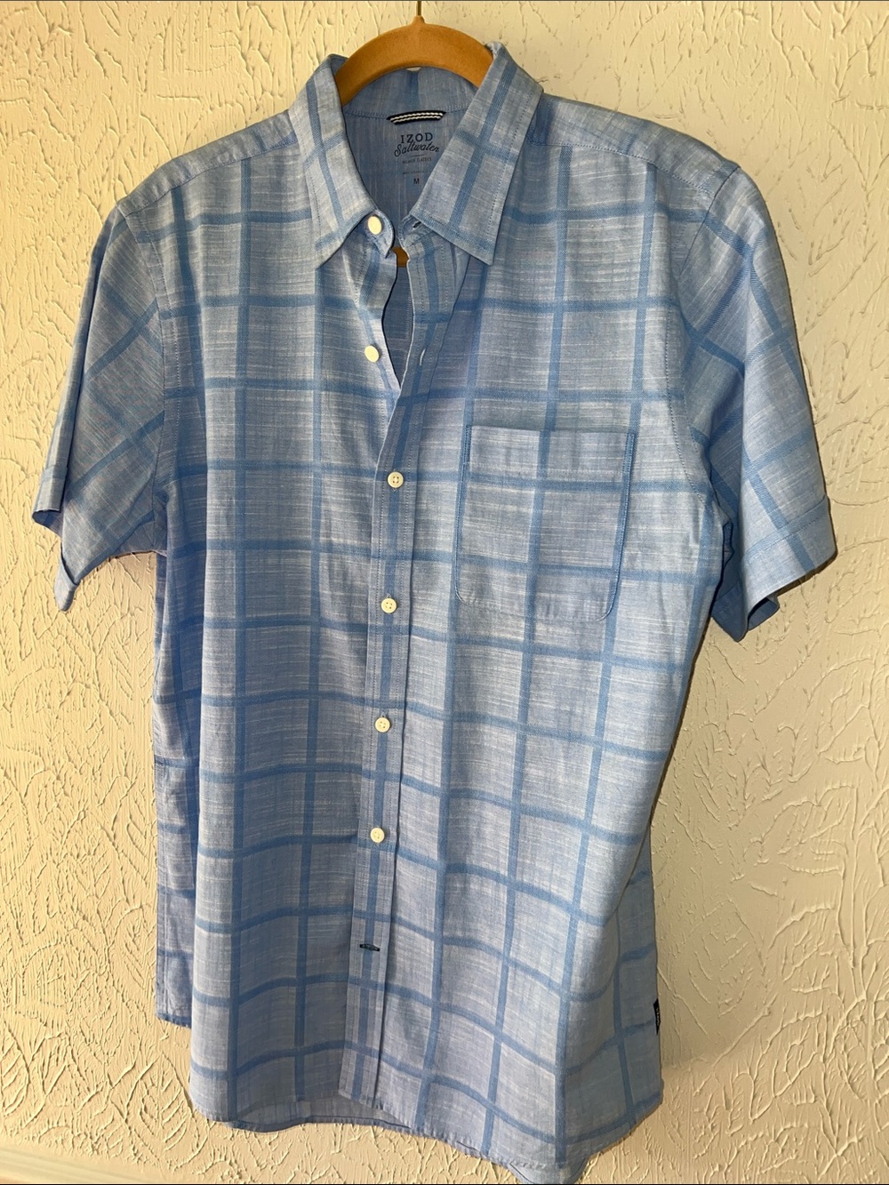 Izod Light Blue Plaid Short-Sleeve Button-Down Shirt